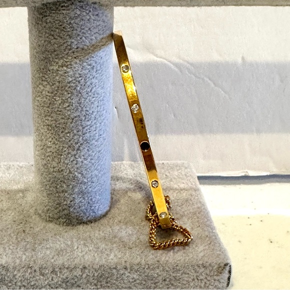 LDADPR Bracelet- Bangle w/ hinged open gold tone w/ clear & black rhinestones - Picture 7 of 15